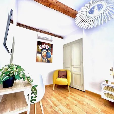 Riviera - Cote D'azur - Old Town - Promenade Des