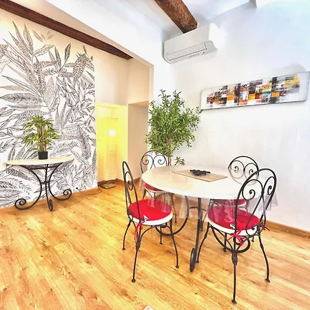Riviera - Cote D'azur - Old Town - Promenade Des 3* Nicea